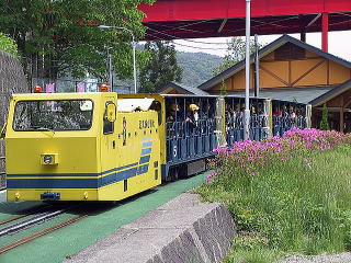 足尾銅山観光トロッコ電車